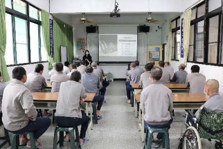 屏東就業中心向收容人出監前就業宣導課程