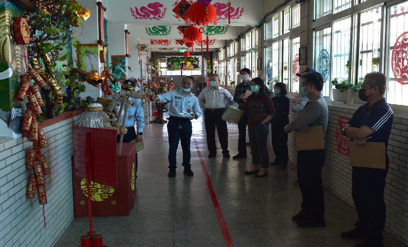 This competition is held to welcome the Lunar New Year, encourage the use of environmentally friendly or diverse materials, inspire residents' creativity and ingenuity, gather the cohesion of the venue, and create a new atmosphere for the New Year.